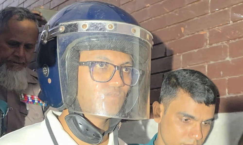আবেদপুত্র সিয়াম-এর ৪ বছরের কারাদণ্ড