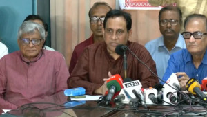 এবার ঢাকায় কমেছে পূজামণ্ডপ