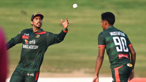 ঘুরে দাঁড়ানোর মিশনে বাংলাদেশ
