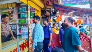 ৩৬ জেলায় একদিনে জরিমানা ৭ লাখ ৯৬ হাজার টাকা