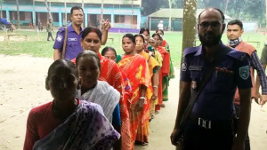 ঠাকুরগাঁও-১ আসনের উপনির্বাচনে ভোট গ্রহণ চলছে