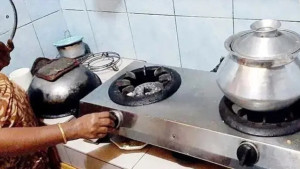 আগুনের ঝুঁকি এড়াতে কী করবেন