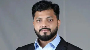 নাহিদের উদ্দেশে কড়া বার্তা ইশরাকের