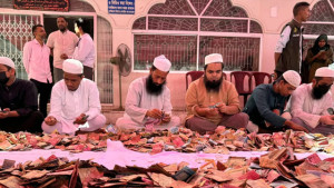 শাহজালাল (রহ.)-এর মাজারের দানবাক্সে মিললো ৮৮ লাখ টাকা