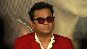 মঞ্চে উঠলেই মৃত্যুভয় কাজ করতো এ আর রহমানের
