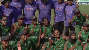 পাকিস্তানকে হারিয়ে ফাইনালে বাংলাদেশ