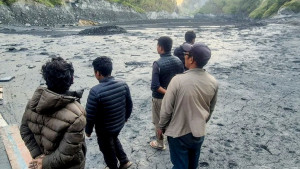নেপালে বন্যা-ভূমিধসে আটকা ৯ বাংলাদেশি পর্যটক