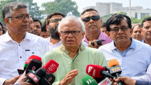 সড়ক পরিবহণে নৈরাজ্য-চাঁদাবাজি বন্ধের আহ্বান রিজভীর
