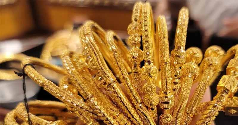 দেশের বাজারে কমলো স্বর্ণের দাম