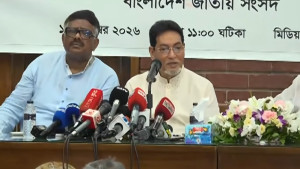 ভারতের সঙ্গে হাসিনার করা ১০১ চুক্তি পর্যালোচনা করছে সরকার: চিফ হুইপ